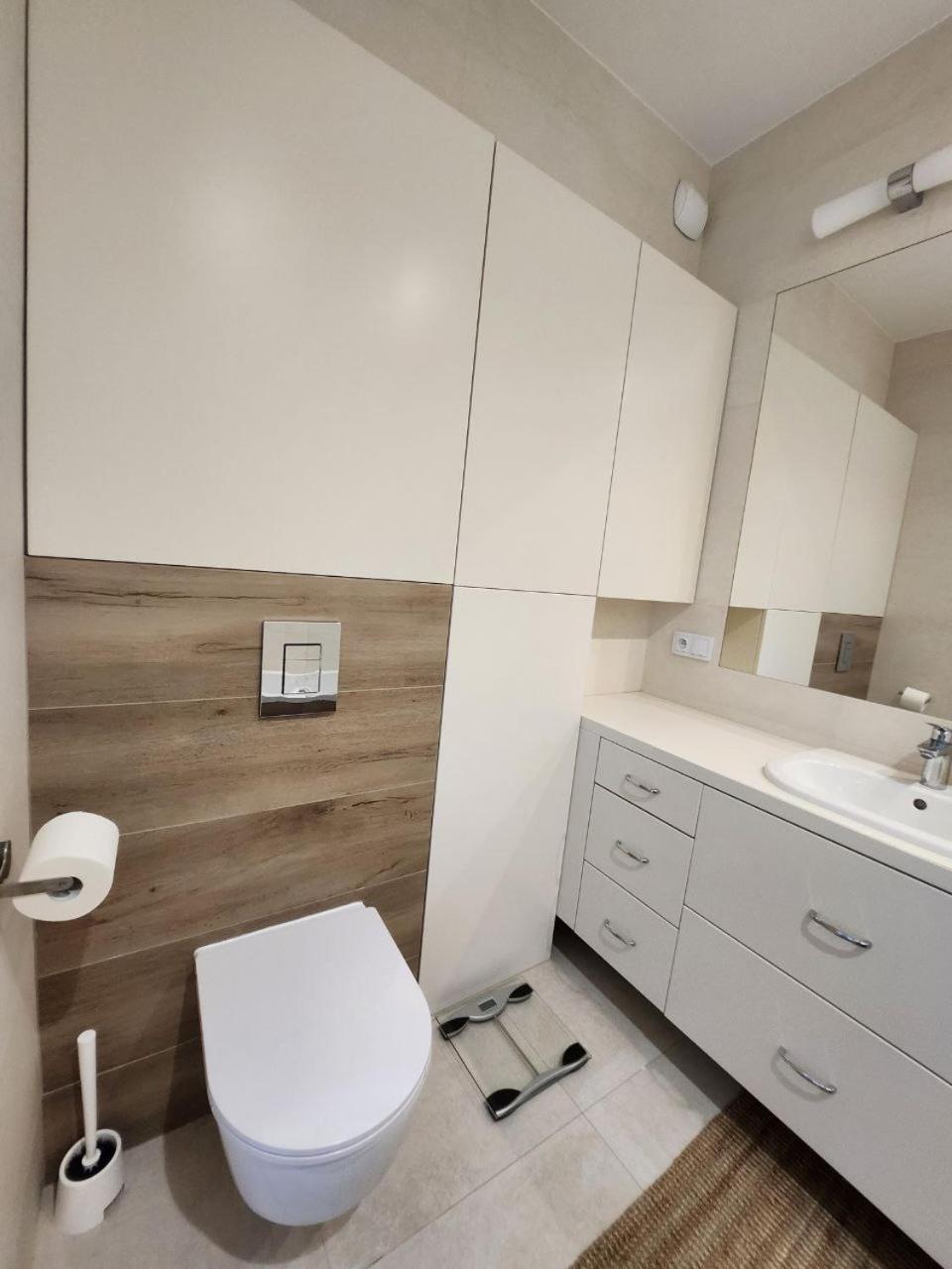 Chopin Airport Apartments Warsaw Luaran gambar