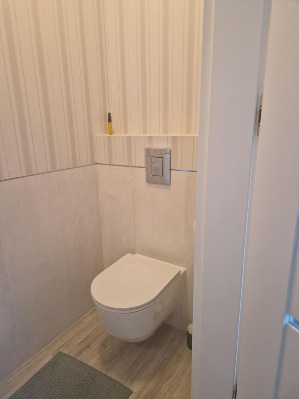 Chopin Airport Apartments Warsaw Luaran gambar