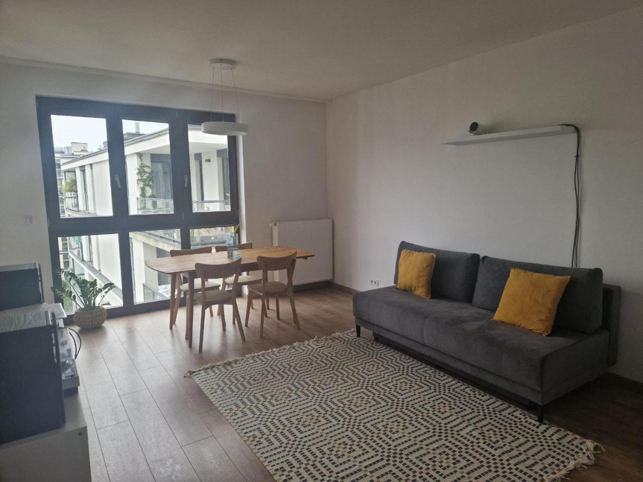 Chopin Airport Apartments Warsaw Luaran gambar